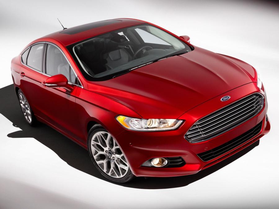  Ford Fusion Titanium 2012 года  (фото 3 из 15)